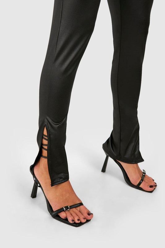 Boohoo - Legging brillant fendu - Noir clorse look